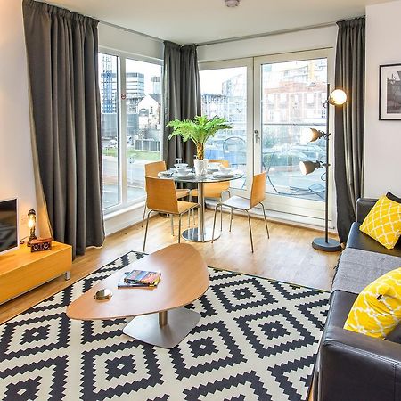 Approved Serviced Apartments Skyline Manchester Exteriör bild