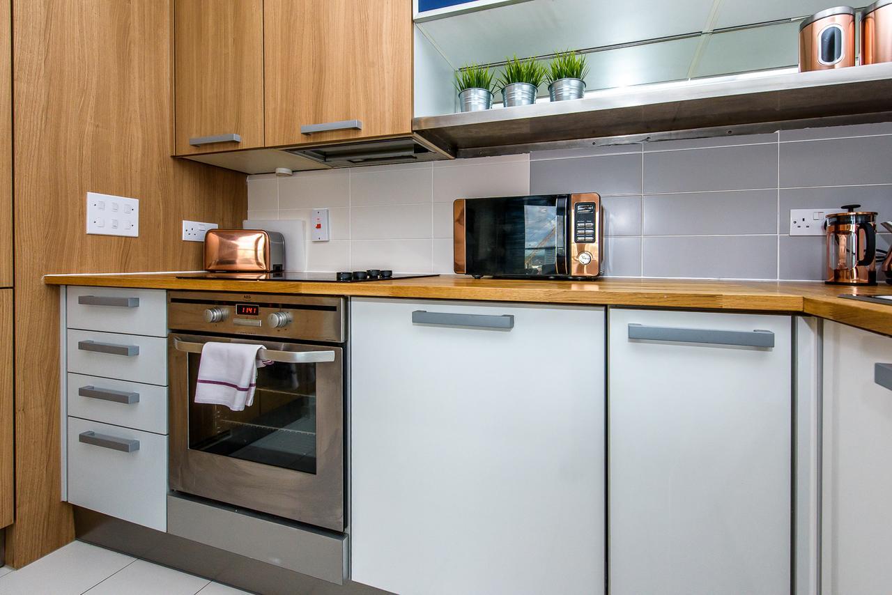 Approved Serviced Apartments Skyline Manchester Exteriör bild