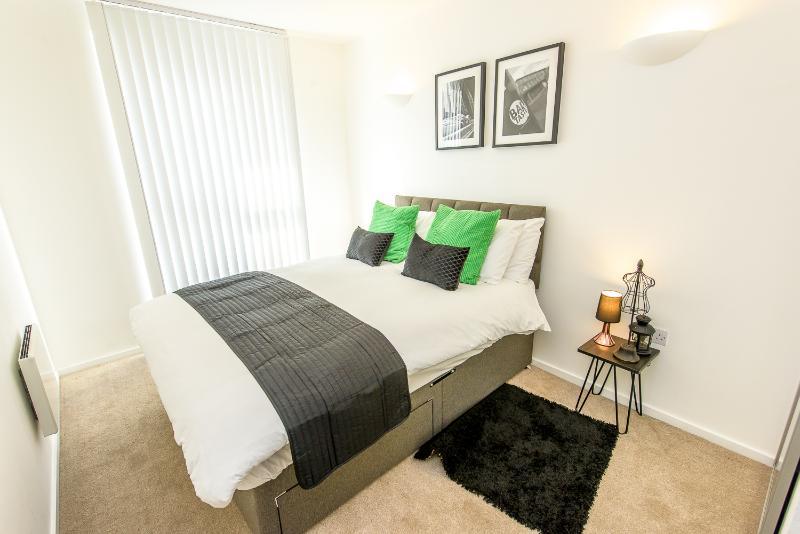 Approved Serviced Apartments Skyline Manchester Exteriör bild