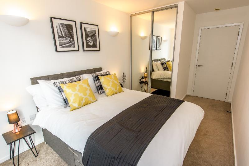Approved Serviced Apartments Skyline Manchester Exteriör bild
