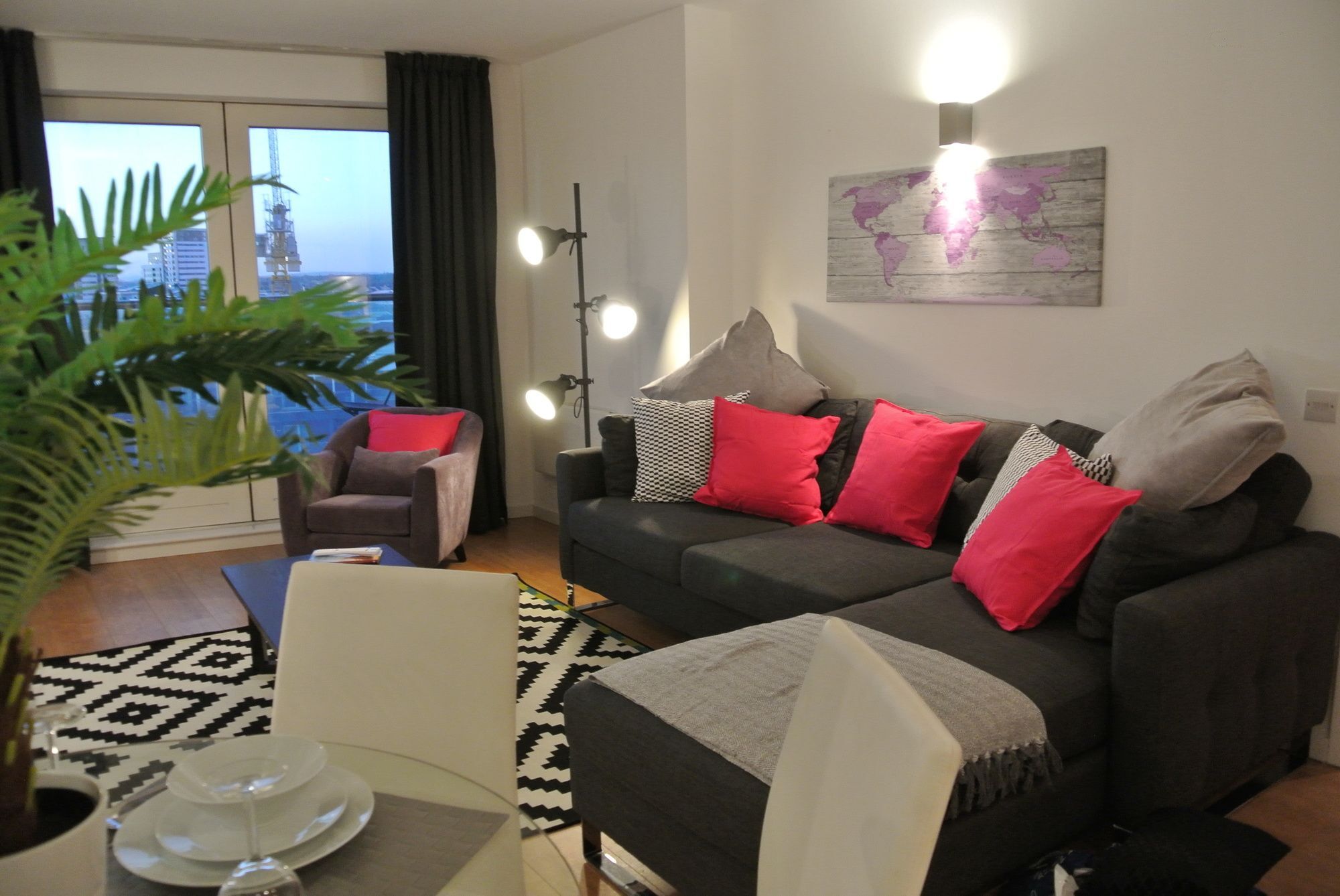 Approved Serviced Apartments Skyline Manchester Exteriör bild